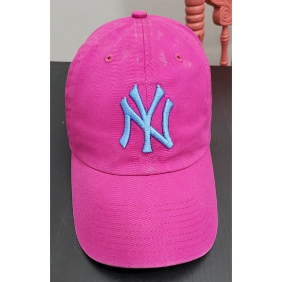 Accessories - New York Yankees '47 Periwinkle Orchid Undervisor Clean Up Adjustable Hat - Pink